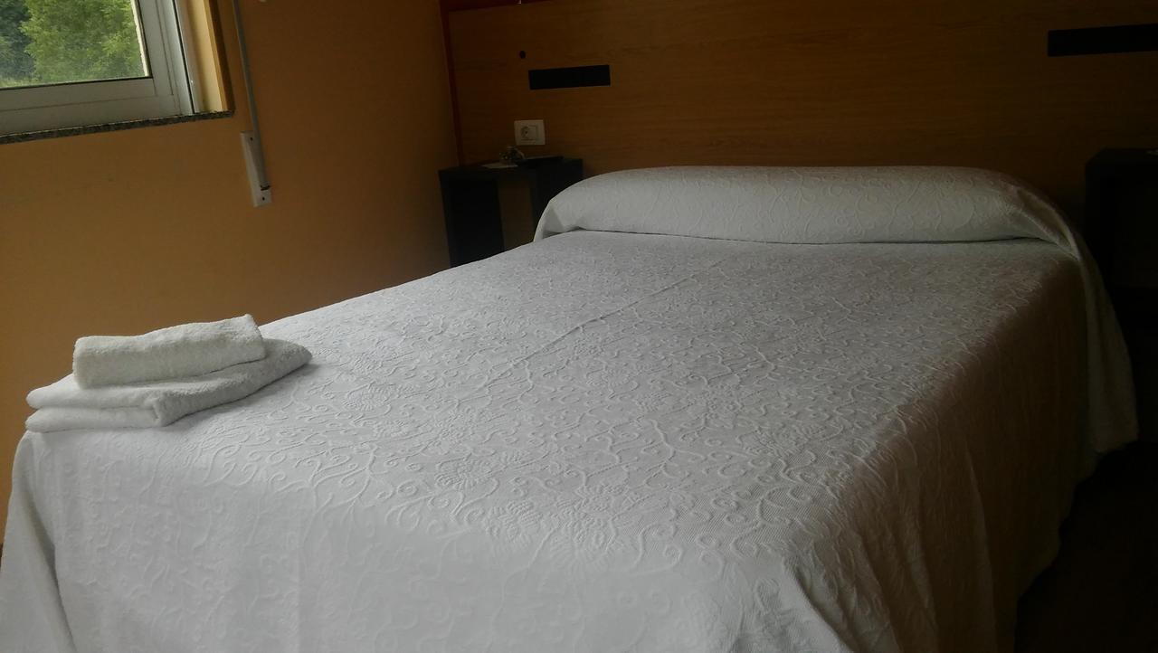 טריאקסטלה Hostal-Meson Vilasante מראה חיצוני תמונה