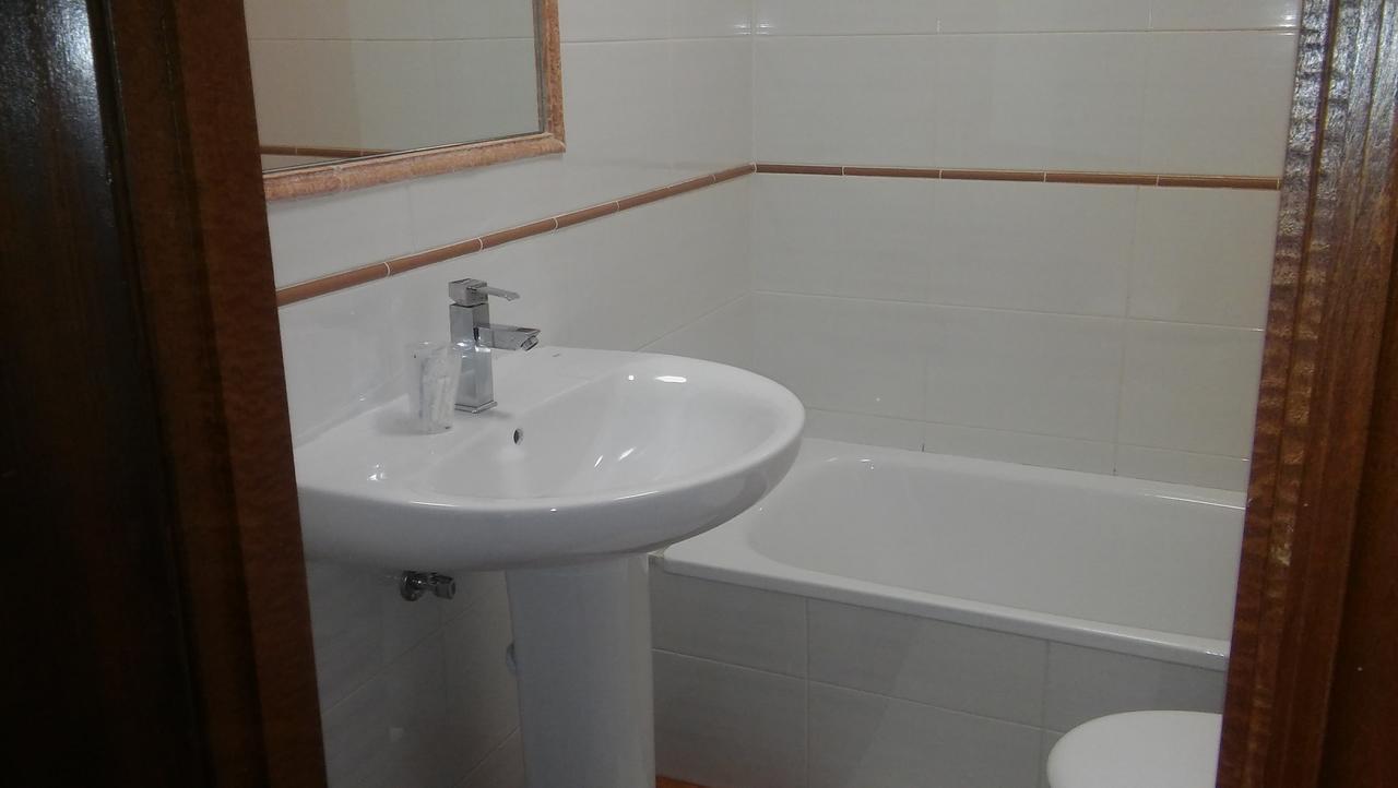 טריאקסטלה Hostal-Meson Vilasante מראה חיצוני תמונה