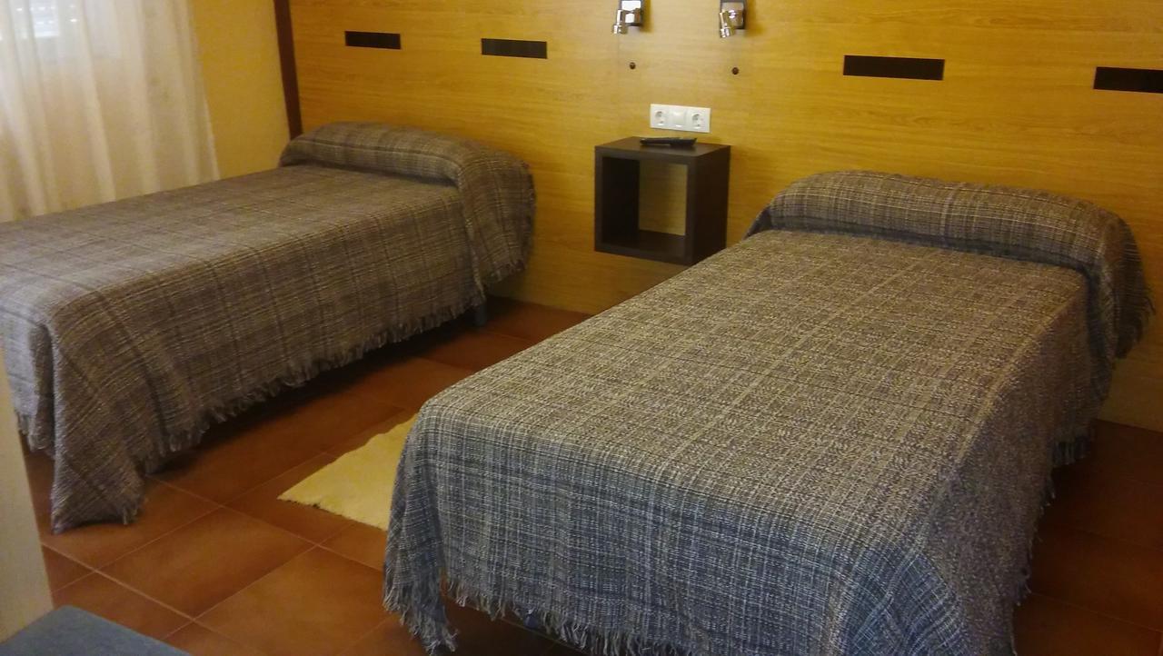 טריאקסטלה Hostal-Meson Vilasante מראה חיצוני תמונה